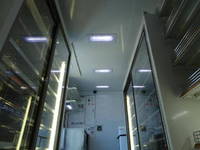 いすゞエルフ移動販売車小型（2t・3t）[写真27]