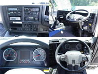 いすゞギガアルミウイング大型（10t）[写真22]