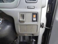 トヨタダイナ平ボディ小型（2t・3t）[写真13]