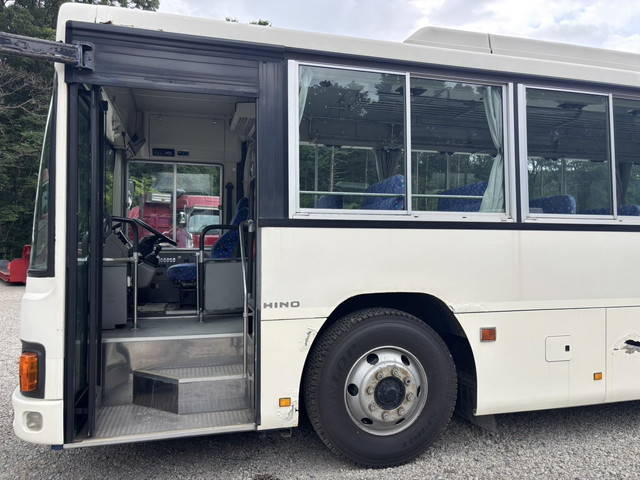 日野ブルーリボンバス[写真09]