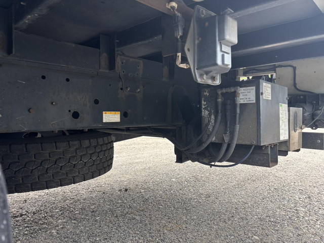 日野レンジャーパネルバン中型（4t）[写真19]