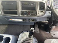 日野レンジャーパネルバン中型（4t）[写真28]