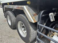 三菱ふそうスーパーグレートダンプ大型（10t）[写真24]