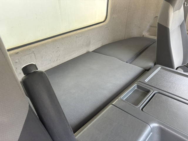 三菱ふそうスーパーグレートダンプ大型（10t）[写真28]