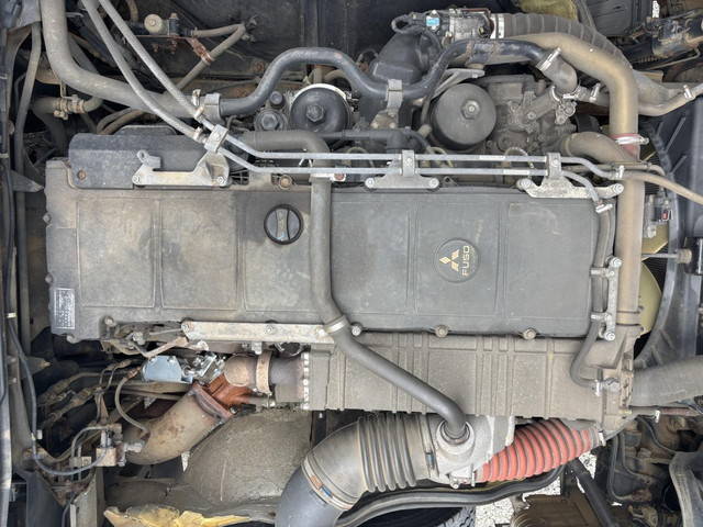 三菱ふそうスーパーグレートダンプ大型（10t）[写真30]