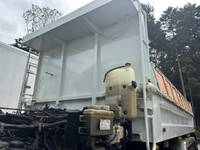 三菱ふそうスーパーグレートダンプ大型（10t）[写真32]