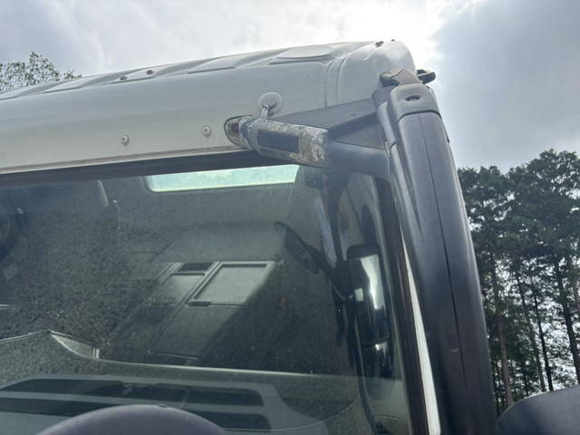 三菱ふそうスーパーグレートダンプ大型（10t）[写真33]