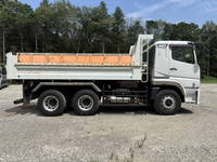 三菱ふそうスーパーグレートダンプ大型（10t）[写真08]