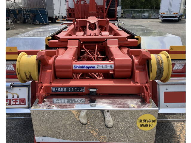 いすゞギガコンテナ専用車大型（10t）[写真13]