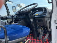 いすゞギガコンテナ専用車大型（10t）[写真33]