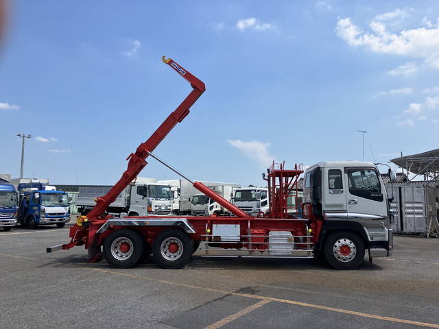 いすゞギガコンテナ専用車大型（10t）[写真08]