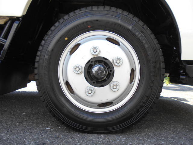 日野デュトロダブルキャブ（Wキャブ）小型（2t・3t）[写真18]