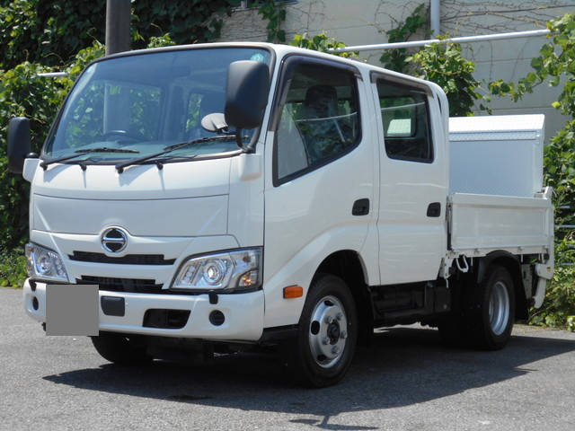 日野デュトロダブルキャブ（Wキャブ）小型（2t・3t）[写真03]