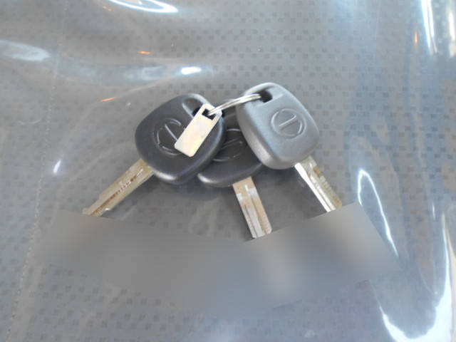 日野デュトロダブルキャブ（Wキャブ）小型（2t・3t）[写真38]