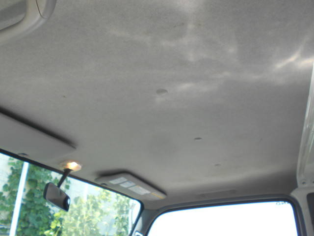 日野デュトロダブルキャブ（Wキャブ）小型（2t・3t）[写真39]