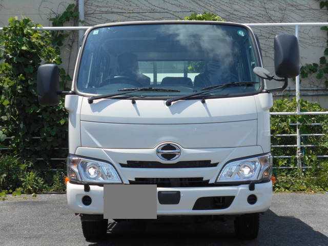 日野デュトロダブルキャブ（Wキャブ）小型（2t・3t）[写真05]