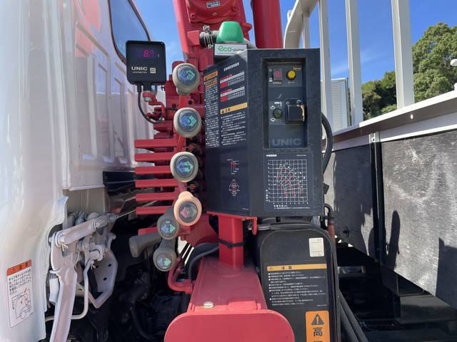 いすゞエルフクレーン3段小型（2t・3t）[写真11]