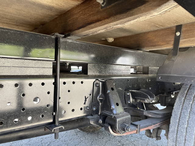 いすゞエルフクレーン3段小型（2t・3t）[写真24]