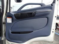 日野レンジャーアルミブロック中型（4t）[写真28]