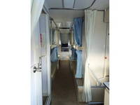 いすゞフォワードキャンピングカー中型（4t）[写真13]