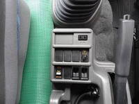 いすゞフォワードキャンピングカー中型（4t）[写真16]