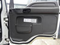 いすゞフォワードキャンピングカー中型（4t）[写真20]