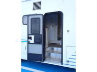 いすゞフォワードキャンピングカー中型（4t）[写真10]