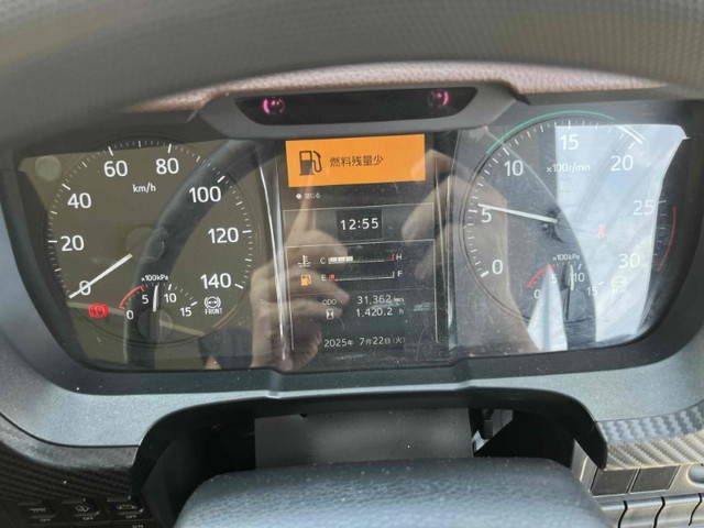 日野レンジャーアルミブロック中型（4t）[写真33]