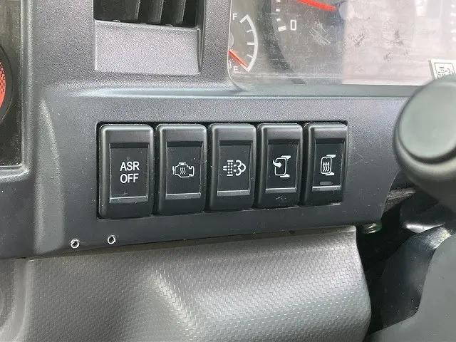 いすゞエルフアルミバン小型（2t・3t）[写真21]