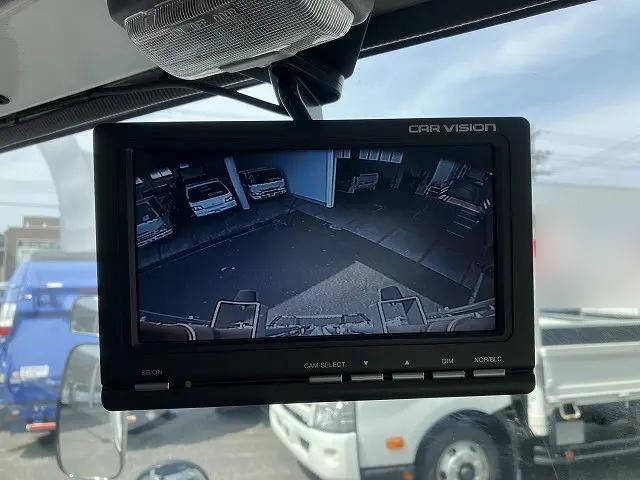 いすゞエルフアルミバン小型（2t・3t）[写真24]