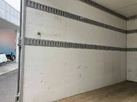 いすゞエルフアルミバン小型（2t・3t）[写真30]