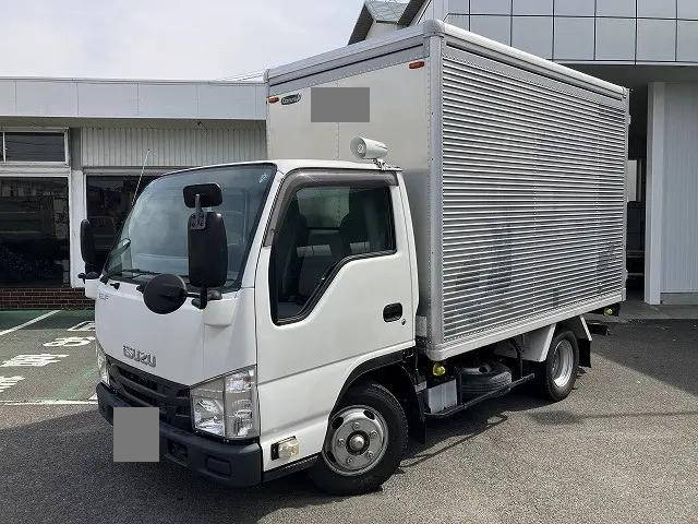 いすゞエルフアルミバン小型（2t・3t）[写真03]