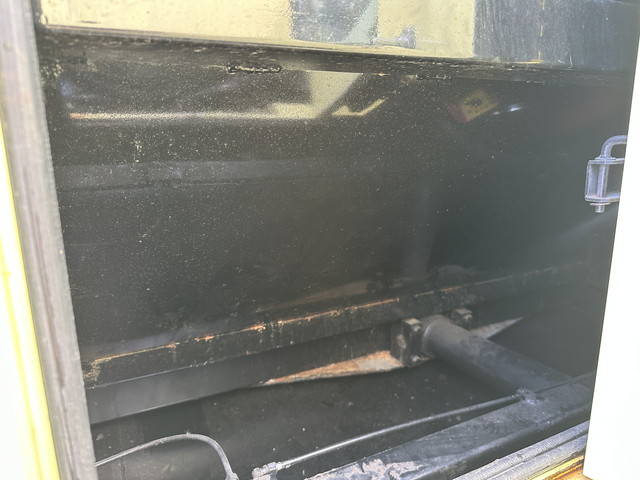 いすゞエルフパッカー車（塵芥車）小型（2t・3t）[写真18]