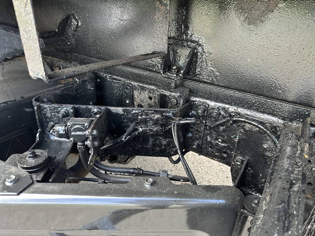 いすゞエルフパッカー車（塵芥車）小型（2t・3t）[写真37]