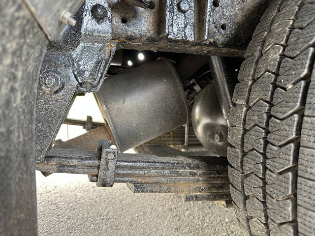 いすゞエルフパッカー車（塵芥車）小型（2t・3t）[写真39]