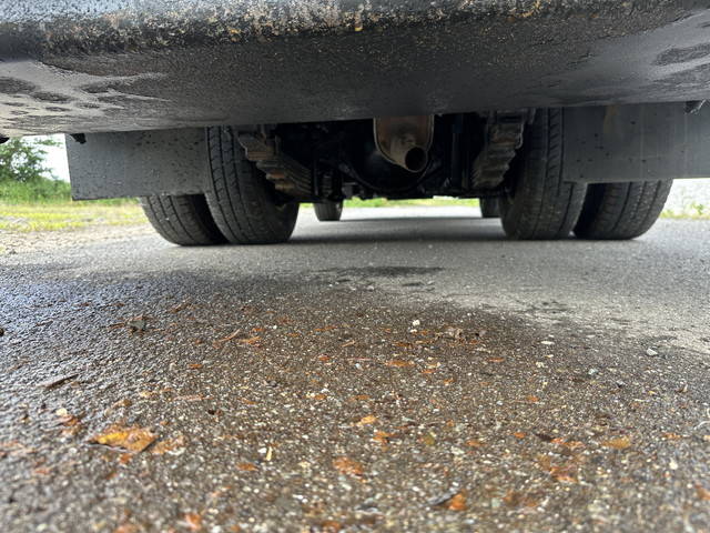 いすゞエルフパッカー車（塵芥車）小型（2t・3t）[写真40]