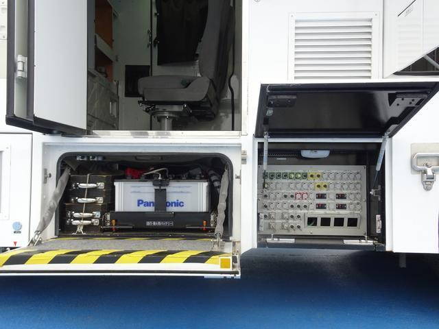 いすゞエルフその他の形状小型（2t・3t）[写真18]