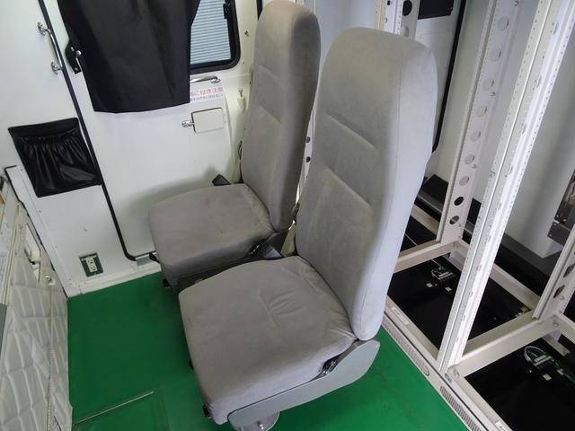 いすゞエルフその他の形状小型（2t・3t）[写真23]