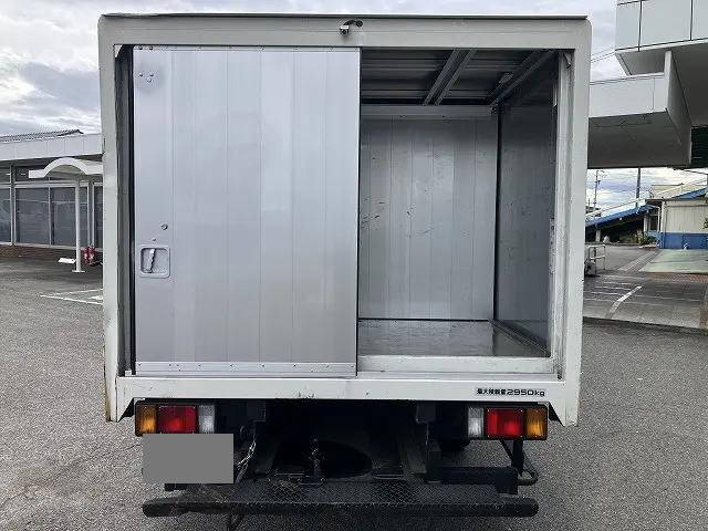 いすゞエルフボトルバン小型（2t・3t）[写真10]