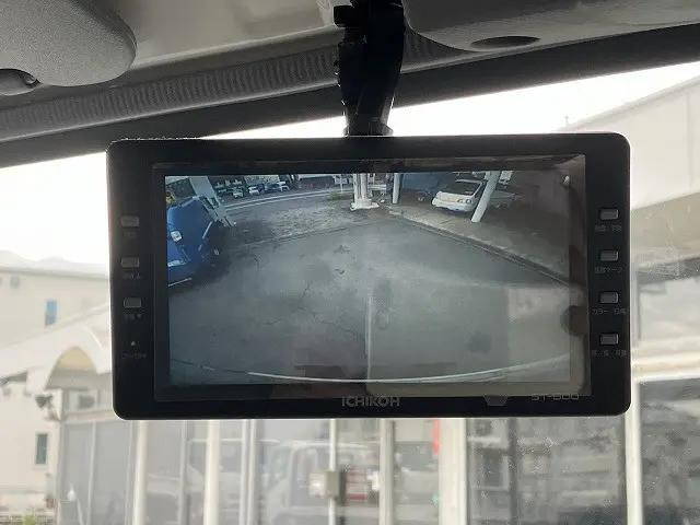 いすゞエルフボトルバン小型（2t・3t）[写真25]