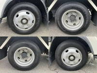 いすゞエルフボトルバン小型（2t・3t）[写真31]