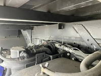 いすゞエルフボトルバン小型（2t・3t）[写真33]