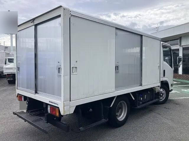 いすゞエルフボトルバン小型（2t・3t）[写真04]