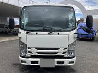 いすゞエルフボトルバン小型（2t・3t）[写真08]