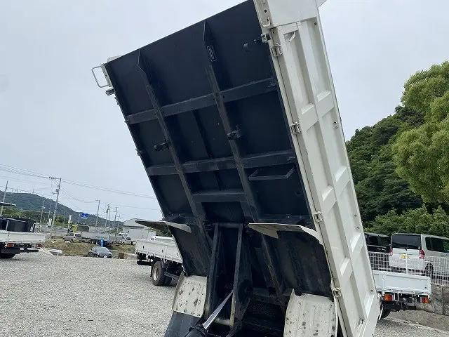 日野デュトロ深ダンプ（土砂禁ダンプ）小型（2t・3t）[写真14]