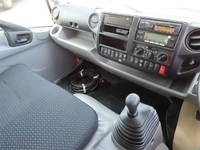 日野デュトロ冷凍車（冷蔵車）小型（2t・3t）[写真13]