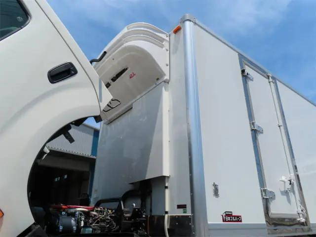 日野デュトロ冷凍車（冷蔵車）小型（2t・3t）[写真30]