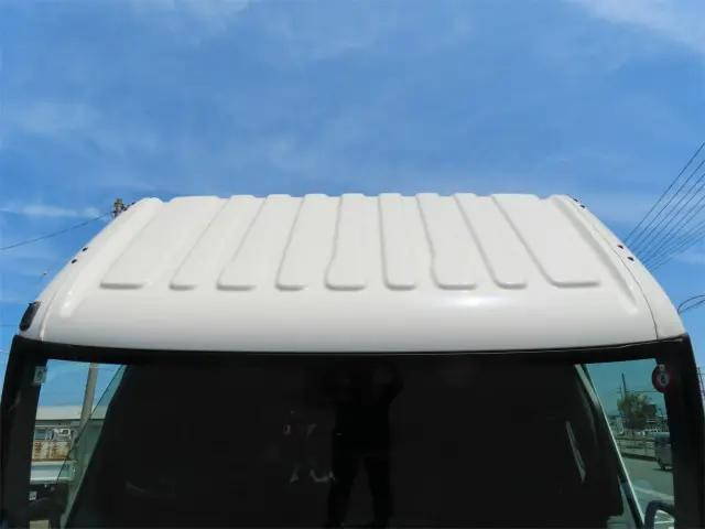 日野デュトロ冷凍車（冷蔵車）小型（2t・3t）[写真06]