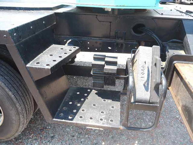 日野デュトロ高所作業車小型（2t・3t）[写真33]