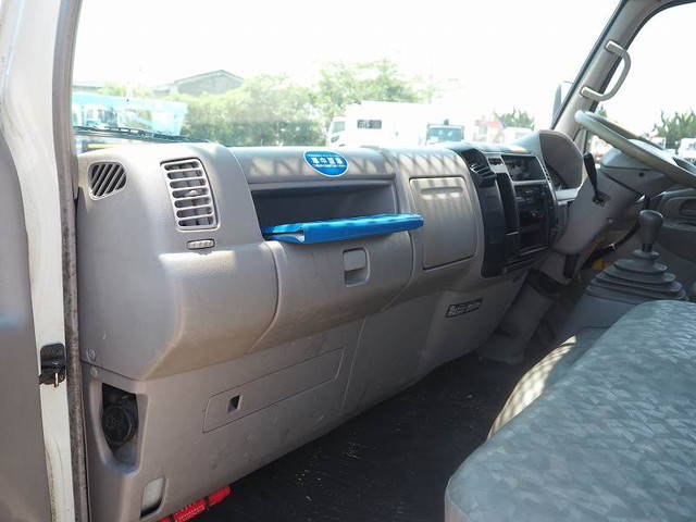 日野デュトロ高所作業車小型（2t・3t）[写真37]